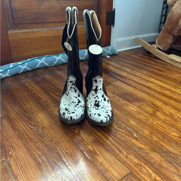 Miranda Lambert Idyllwind Dark Brown and White Western Boots - Picture 3 of 7